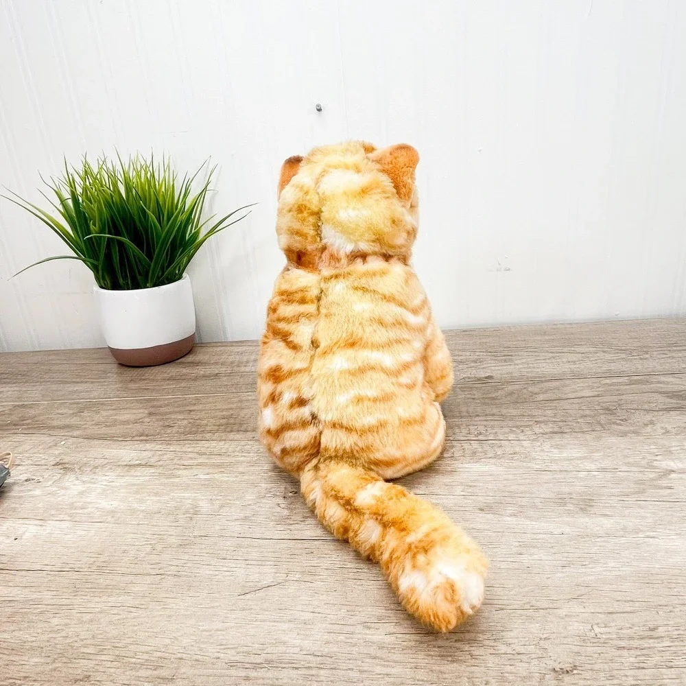 Meowington 9